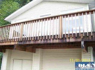 738 Southshore Rd, Port Angeles, WA 98363