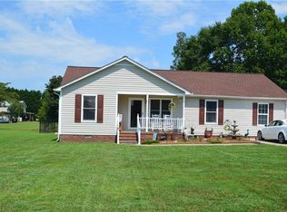 108 Elizabeth Ln, Mebane, NC 27302