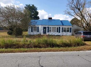 2762 McCaskey Rd, Williamston, NC 27892