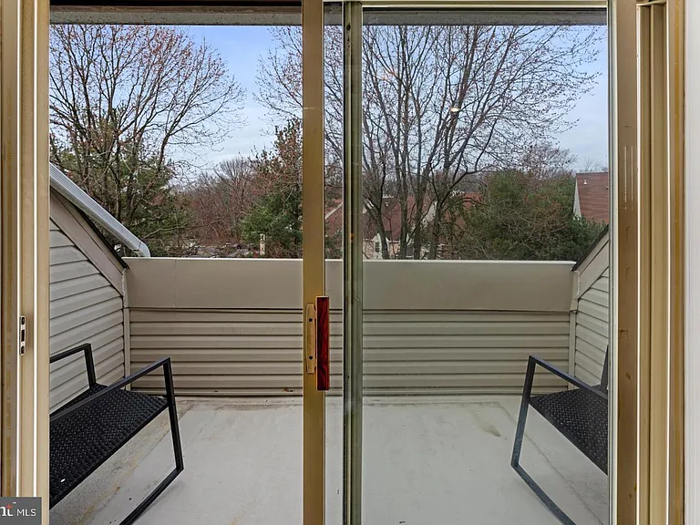 Tavistock — Photo 20