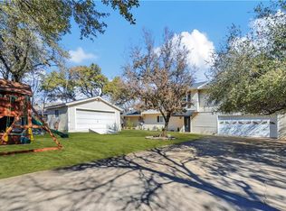 9390 Live Oak Lane, Fort Worth, TX 76179