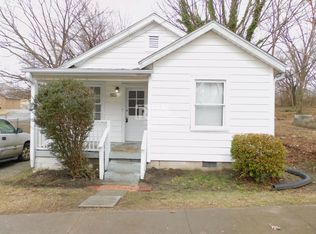 1213 R C Baldwin Ave, High Point, NC 27260