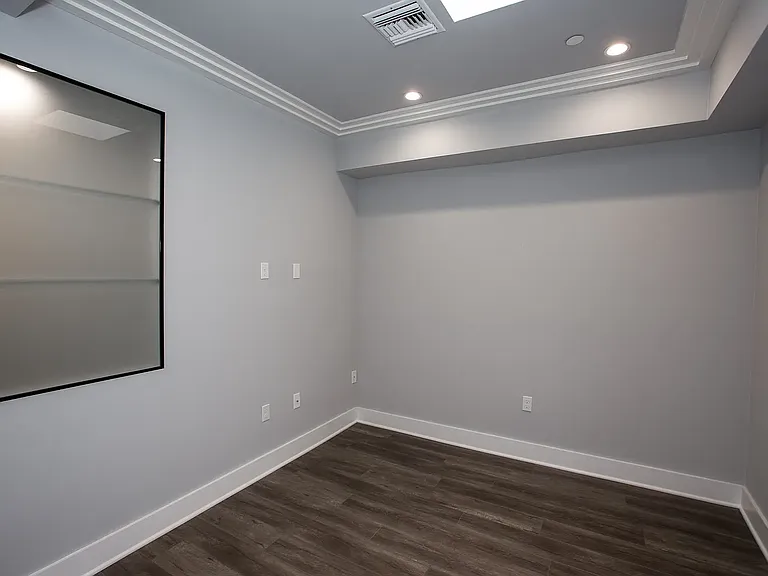 10270 Almayo Ave — Photo 23