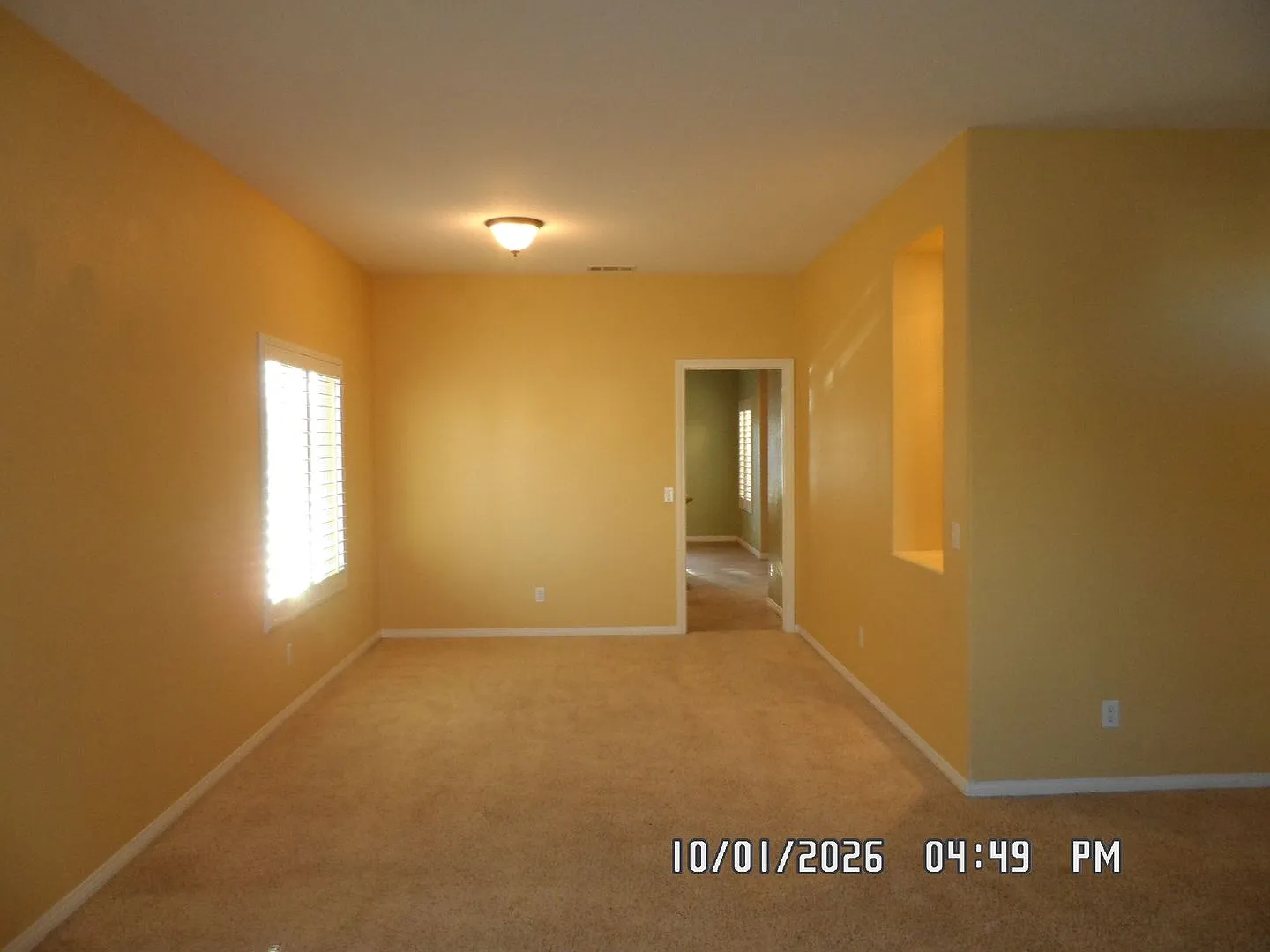 4 Bedrooms, 2.5 bathrooms, Approx 2205 sq. ft., Seperate Family Roon with Gas Fireplace, 2.5 Car ... — Photo 3