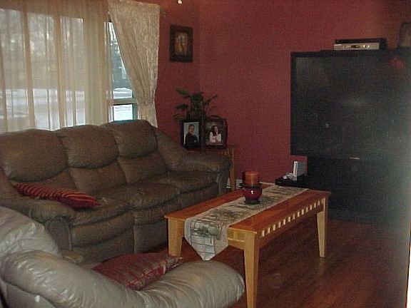 2nd image of 2932 Behrns Dr