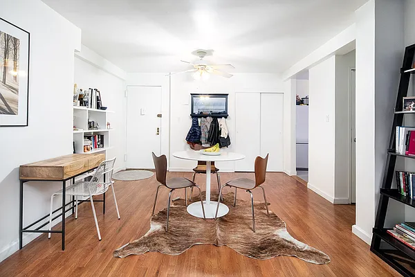 Rented by Compass | media 13