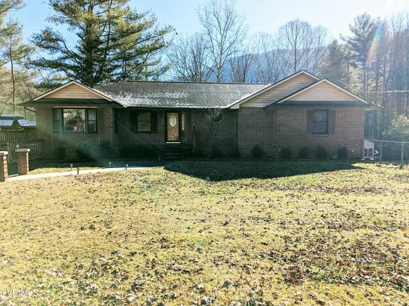1810 Wildcat Rd, Big Stone Gap, VA 24219