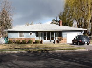 650 SW 14th St, Redmond, OR 97756