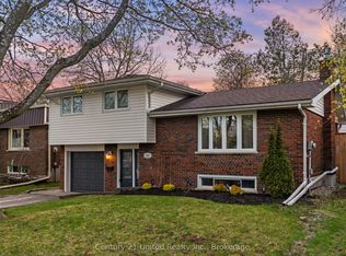 1227 Cartier Blvd, Peterborough, ON K9H 6S2