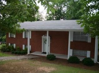 424 4th Ter, Pleasant Grove, AL 35127