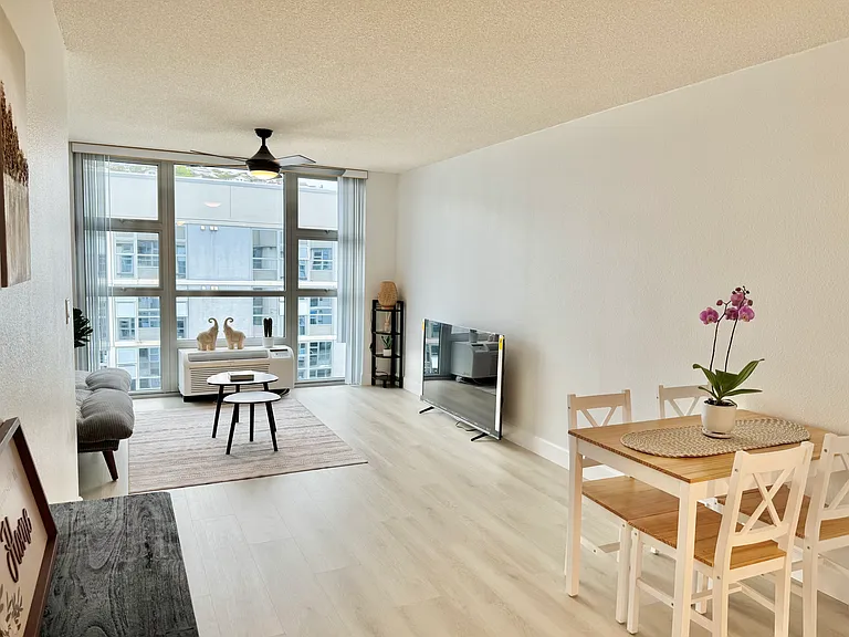 7000 Hawaii Kai Dr #311 — Photo 5
