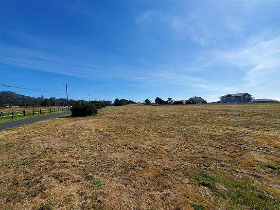 2nd image of LOT 33 Sand Dune Way