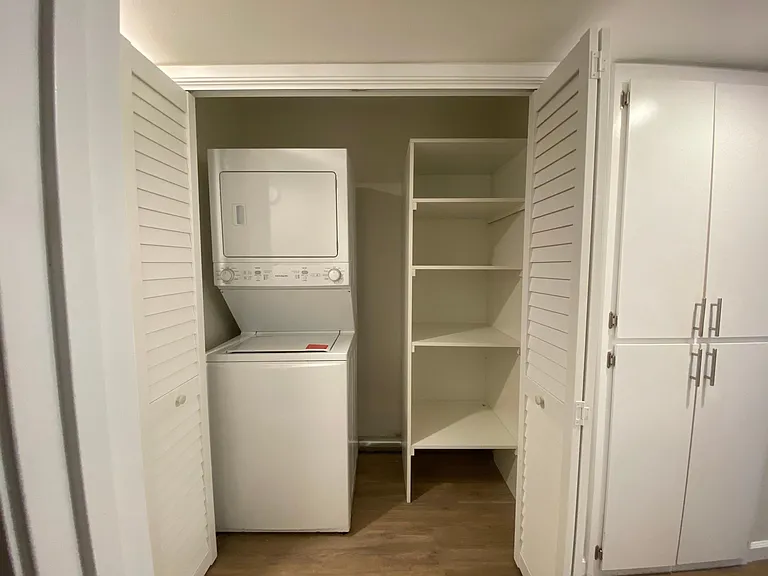 2710 Ivy Ln — Photo 17