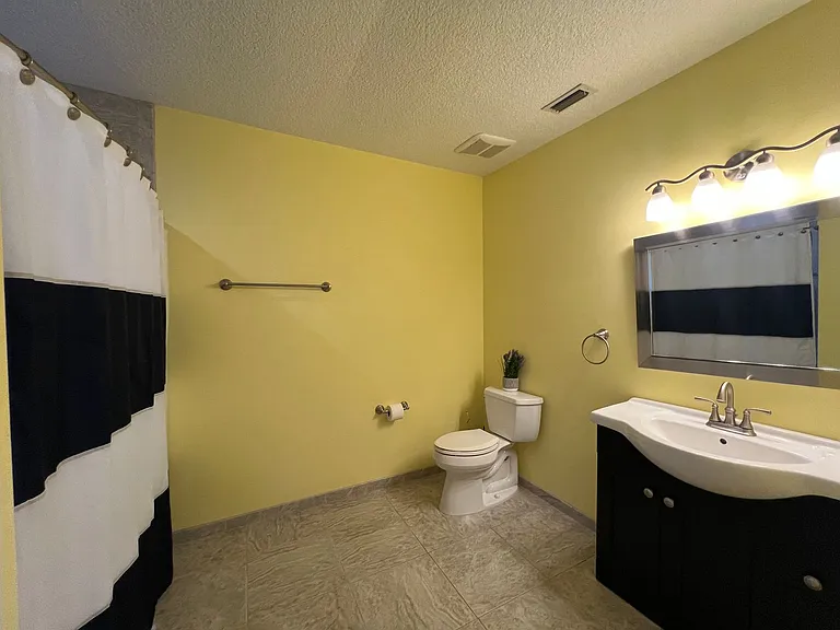 5706 Palmetto Dr — Photo 6