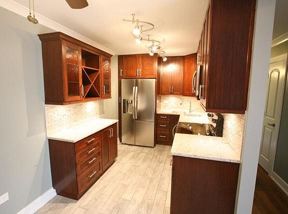 5th image of 8547 W 102nd Ter APT 211