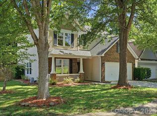 10094 Paisley Dr, Charlotte, NC 28269