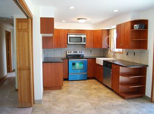 28645 SW Canyon Creek Rd S, Wilsonville, OR 97070