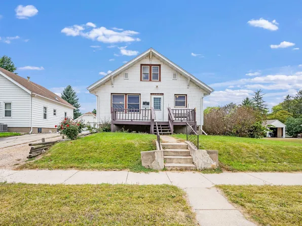 1219 N North Ave, Fairmont, MN 56031