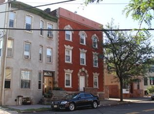 15 Pennsylvania Ave, Newark, NJ 07102