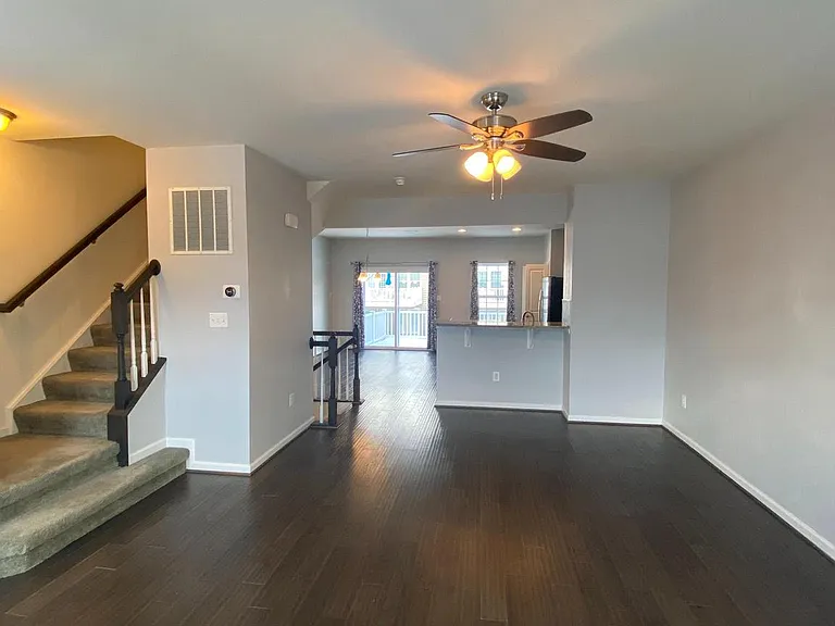 105 Chamomile Ct — Photo 10