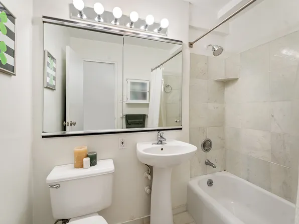 7 East 14th Street 302 image 4 of 5