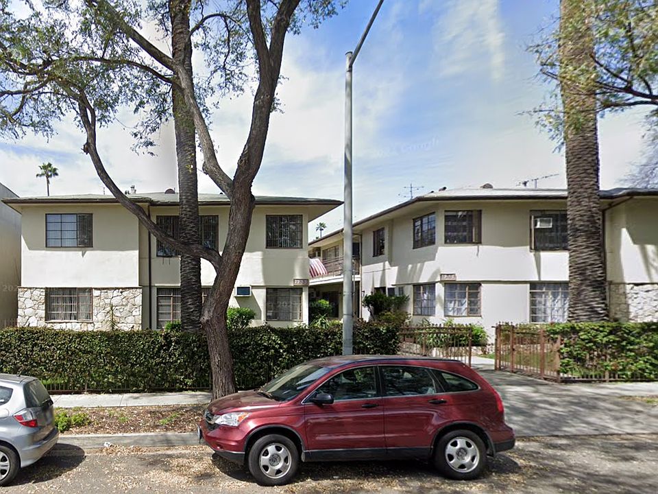 1st image of 1233 N Fuller Ave APT 4