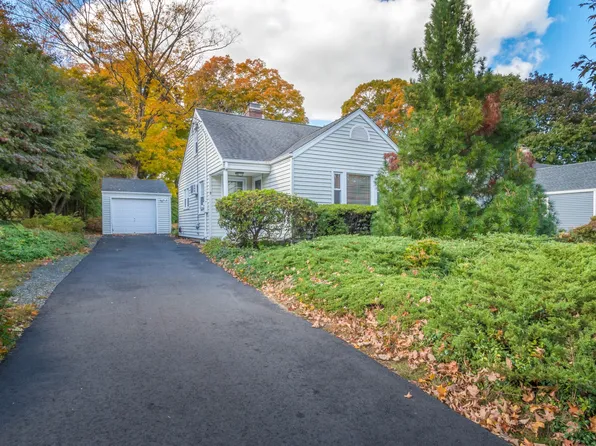 9 Beers Street, Trumbull, CT 06611