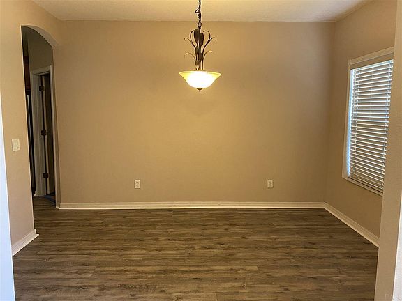 4th image of 4691 Hilarita Cir