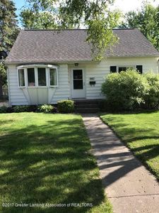 907 Pendleton Dr, Lansing, MI, 48917
