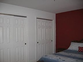 3rd image of 1941 W Touhy Ave APT 1C