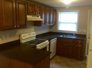 52 Main St APT C, East Hampton, CT 06424