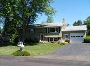 13 Ardon Dr, Horseheads, NY 14845
