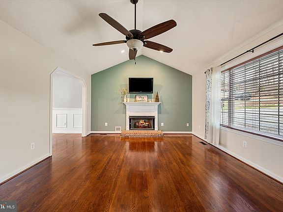 5th image of 501 Hickory Trl