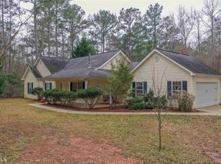 15 Moody Farm Rd, Newnan, GA 30263