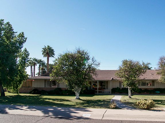 2nd image of 4801 E Calle Tuberia