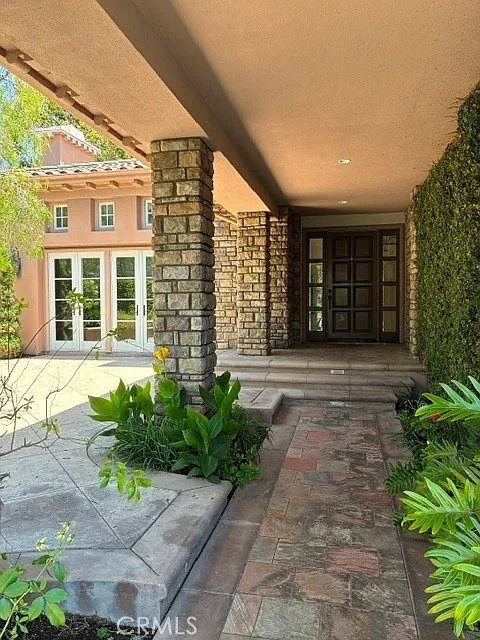 5 bed, 4.5 bath, 4346 sqft, $18,000 — Photo 3