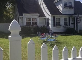 819 Maple W, Johnson City, TN 37604