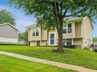 1516 W Clinton Ave, Indianola, IA 50125