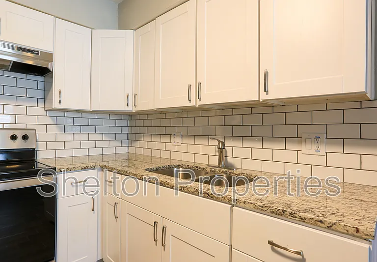 1747 E Virginia Ave #1 — Photo 3