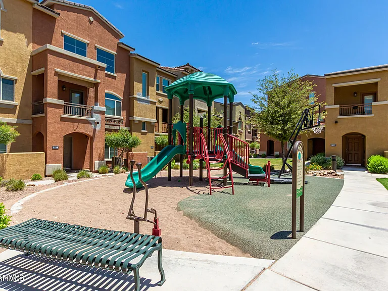 240 W Juniper Ave #1010 — Photo 47