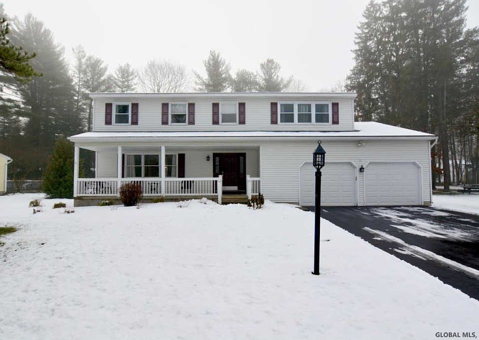 1st image of 61 Rolling Hills Dr