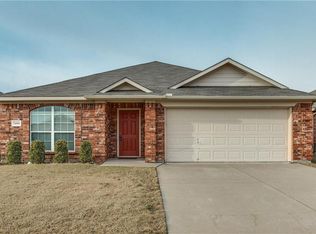 7408 Lake Front Trl, Arlington, TX 76002
