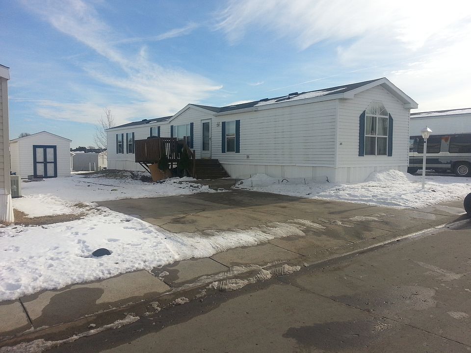 1st image of 141 Creekside Dr