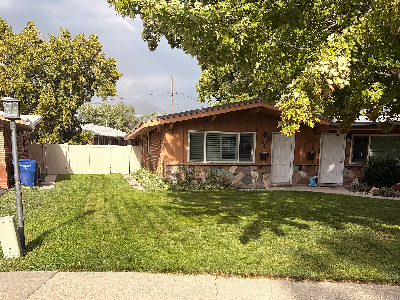 3 bed, 1492 sqft, $2,250 — Photo 2
