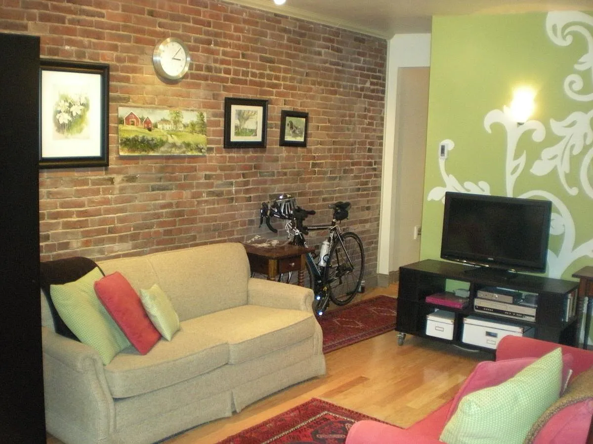 246 Essex Street — Photo 3