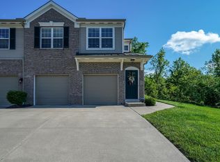 1398 Twin Spires Dr, Batavia, OH 45103