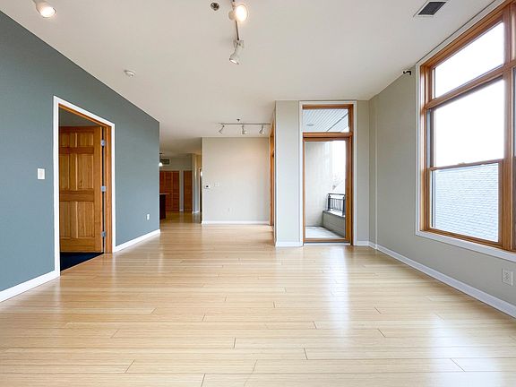 2nd image of 448 Elmwood Ave APT 302
