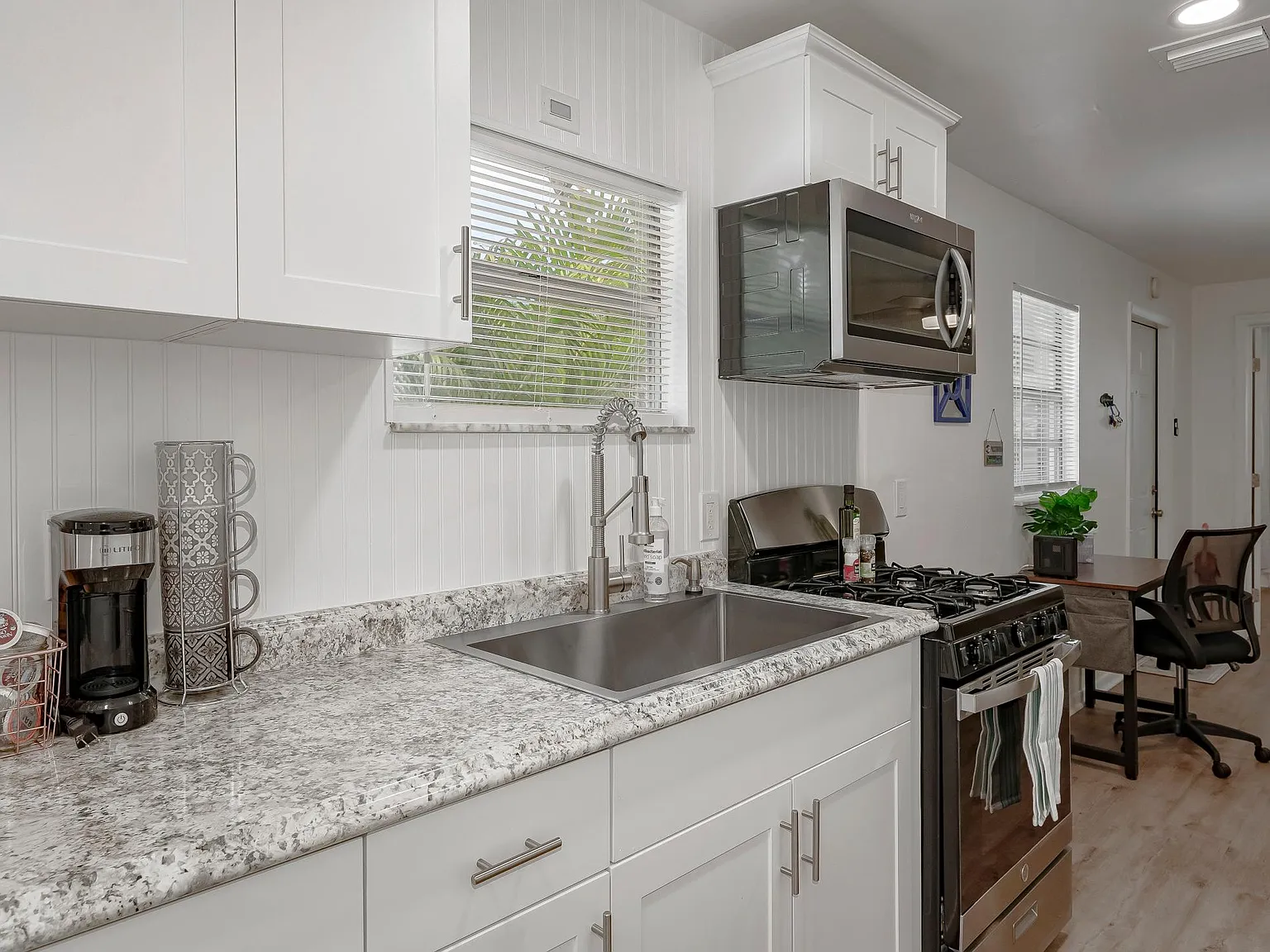 1 bed, 525 sqft, $2,450 — Photo 4