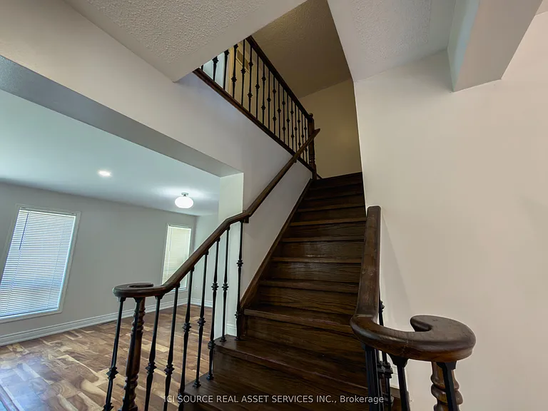 1573 Evans Ter — Photo 25