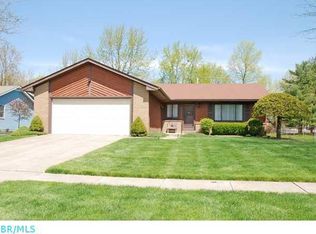 168 E Schrock Rd, Westerville, OH 43081